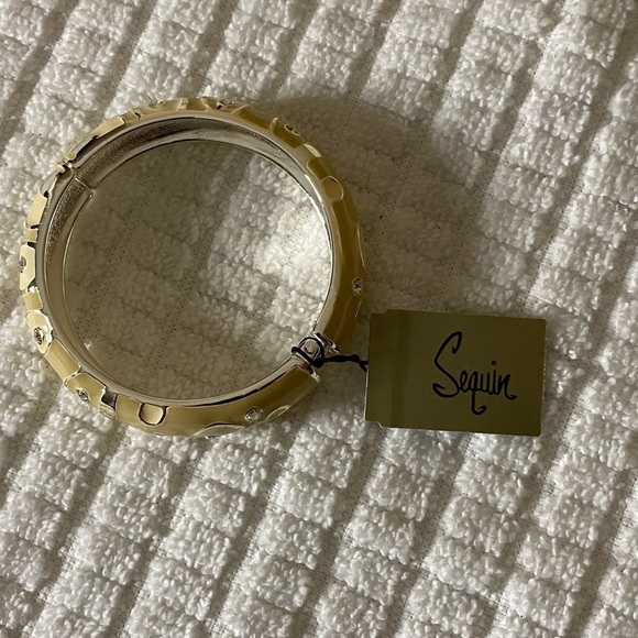 NWT Sequin Bangle Bracelet by Nordstrom (great for Wedding) - Picture 4 of 6